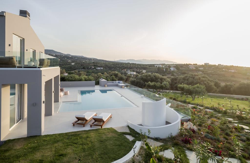 White Grace - A Seductive World Of Luxury Vila Pigí Exterior foto